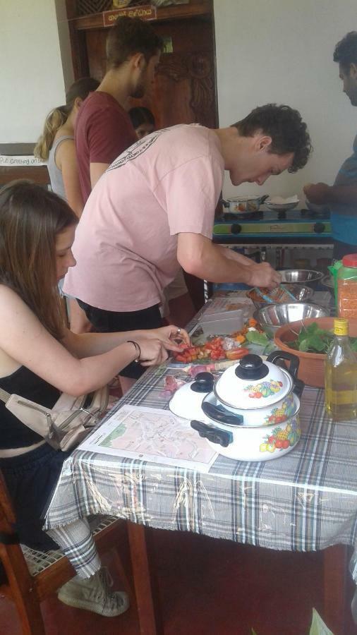 Damsen Homestay Ella Zewnętrze zdjęcie